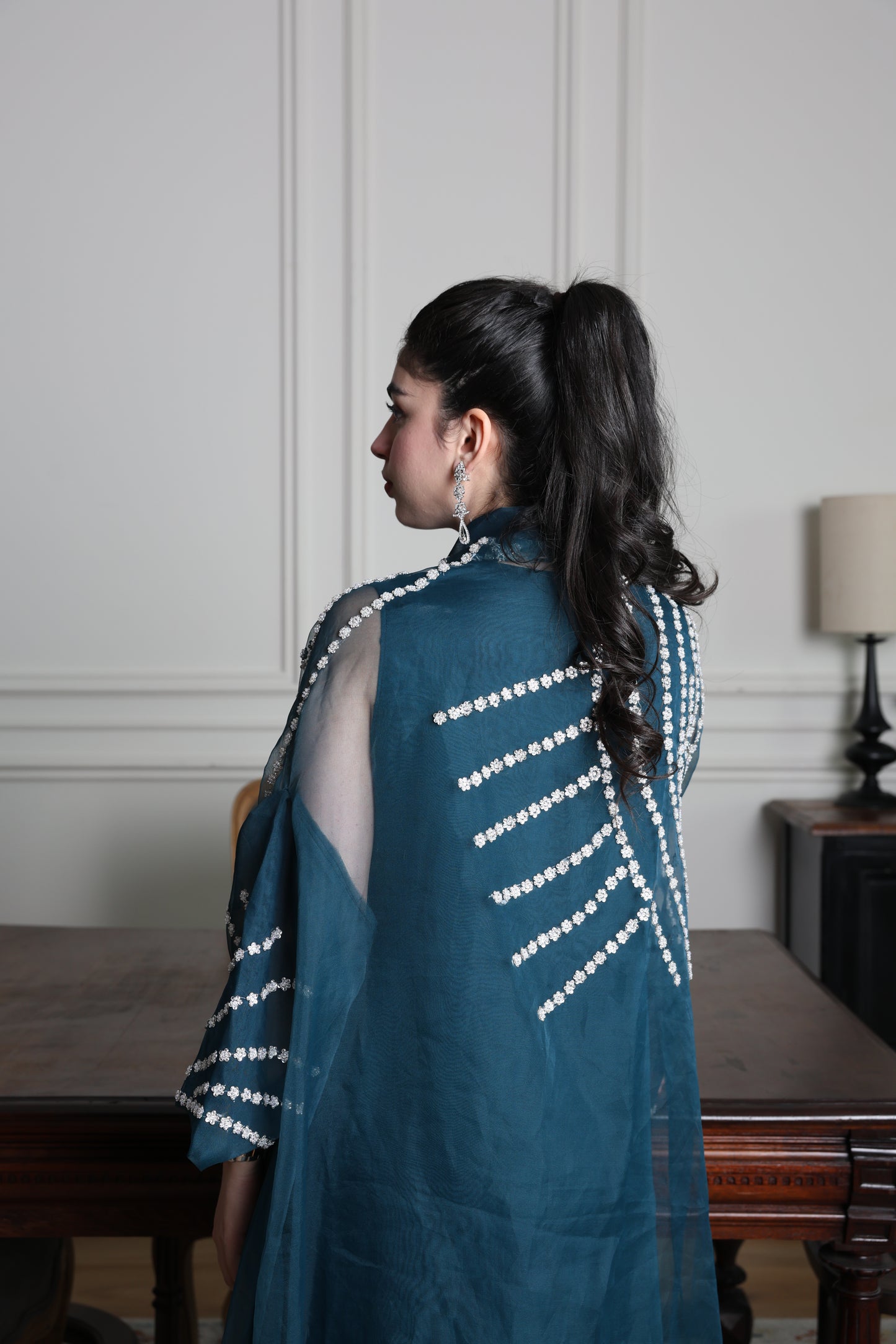 Noorè Cape set